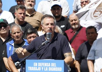 La CGT marchó a Plaza de Mayo en contra de la reforma laboral y apuntó contra el Gobierno de Javier Milei