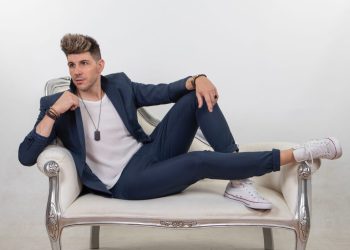 Rubén Alegría en Argentina: El artista español premiado por Billboard debuta en Buenos Aires