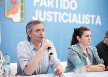Axel Kicillof es el nuevo Presidente del PJ Bonaerense, luego de pactar un acuerdo con el kirchnerismo y pensando en las Presidenciales 2027